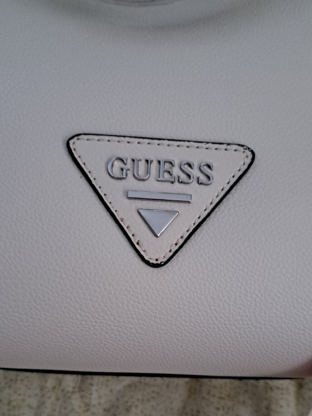 Guess Cream Pebbled Drawstring Shoulder Bag - Picture 11 of 12